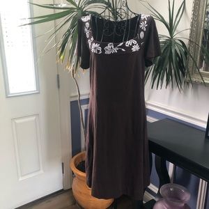 BANANA Republic brown beach cover up dress with white neckline embroidery M